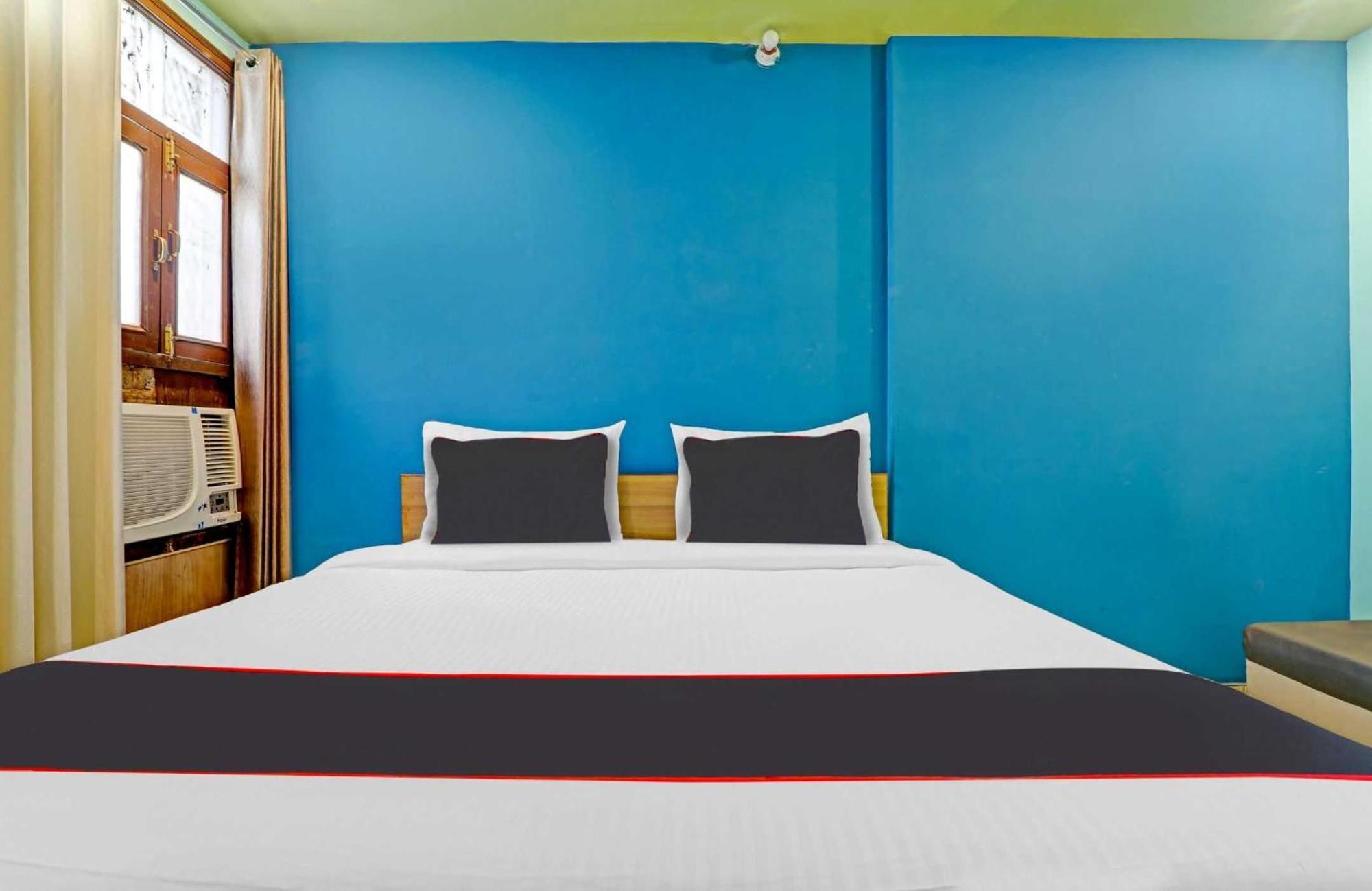 Hotel Collection O Premier Near Hazratganj Lucknow Exterior foto