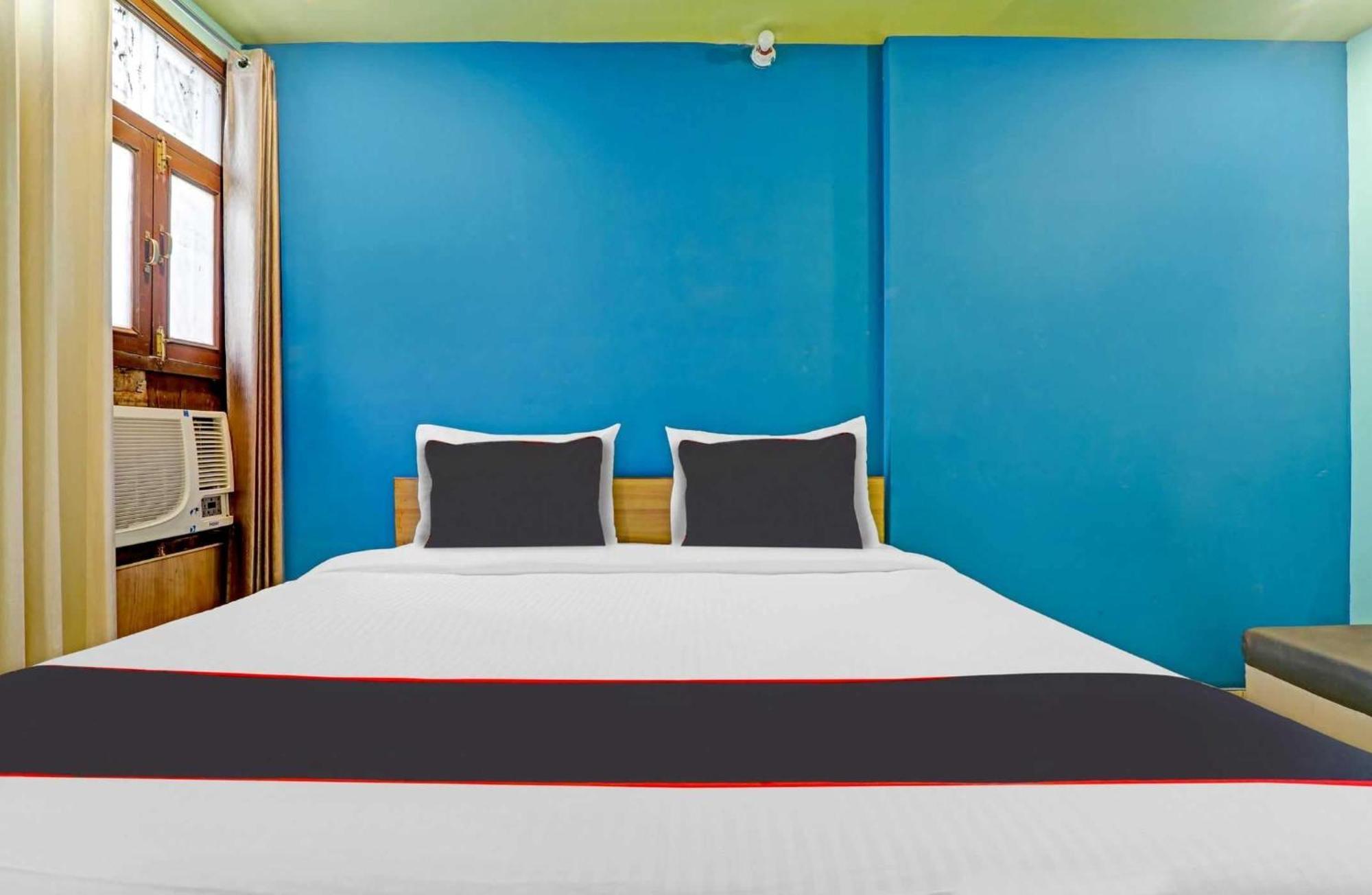Hotel Collection O Premier Near Hazratganj Lucknow Exterior foto
