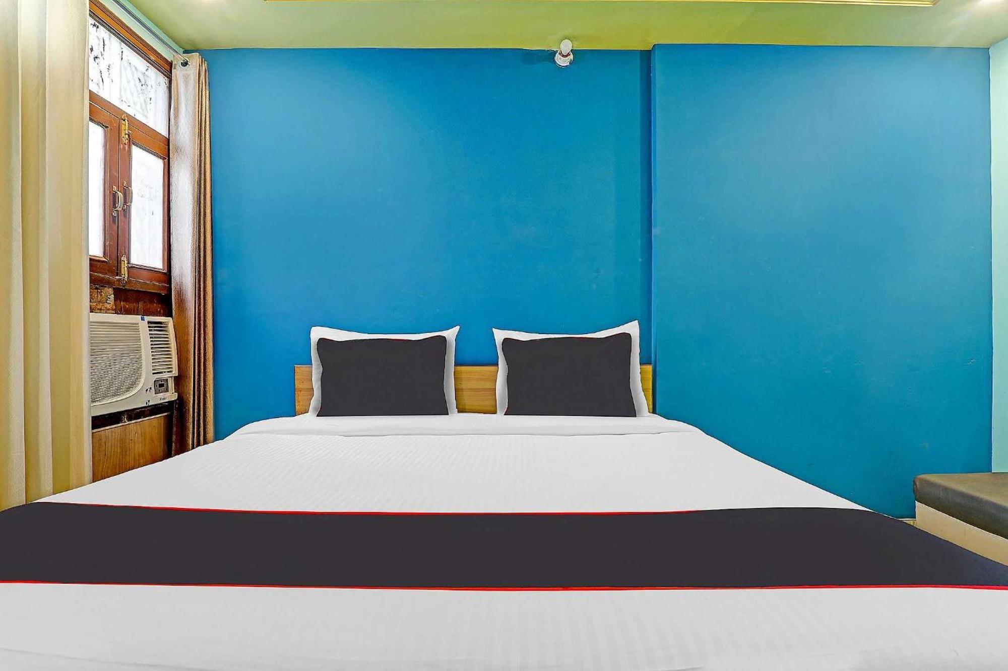 Hotel Collection O Premier Near Hazratganj Lucknow Exterior foto