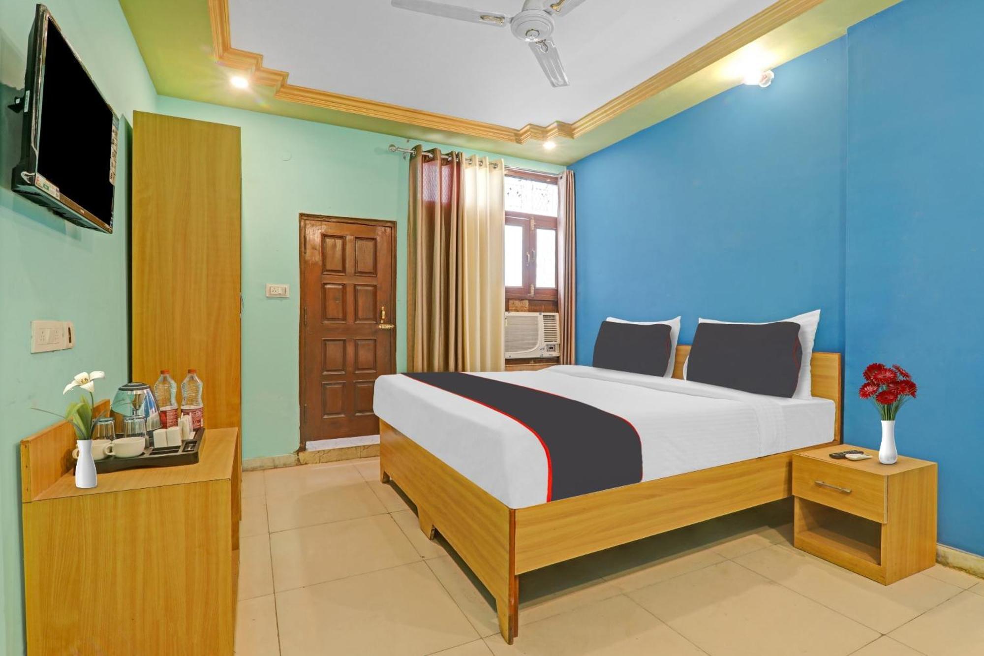 Hotel Collection O Premier Near Hazratganj Lucknow Exterior foto