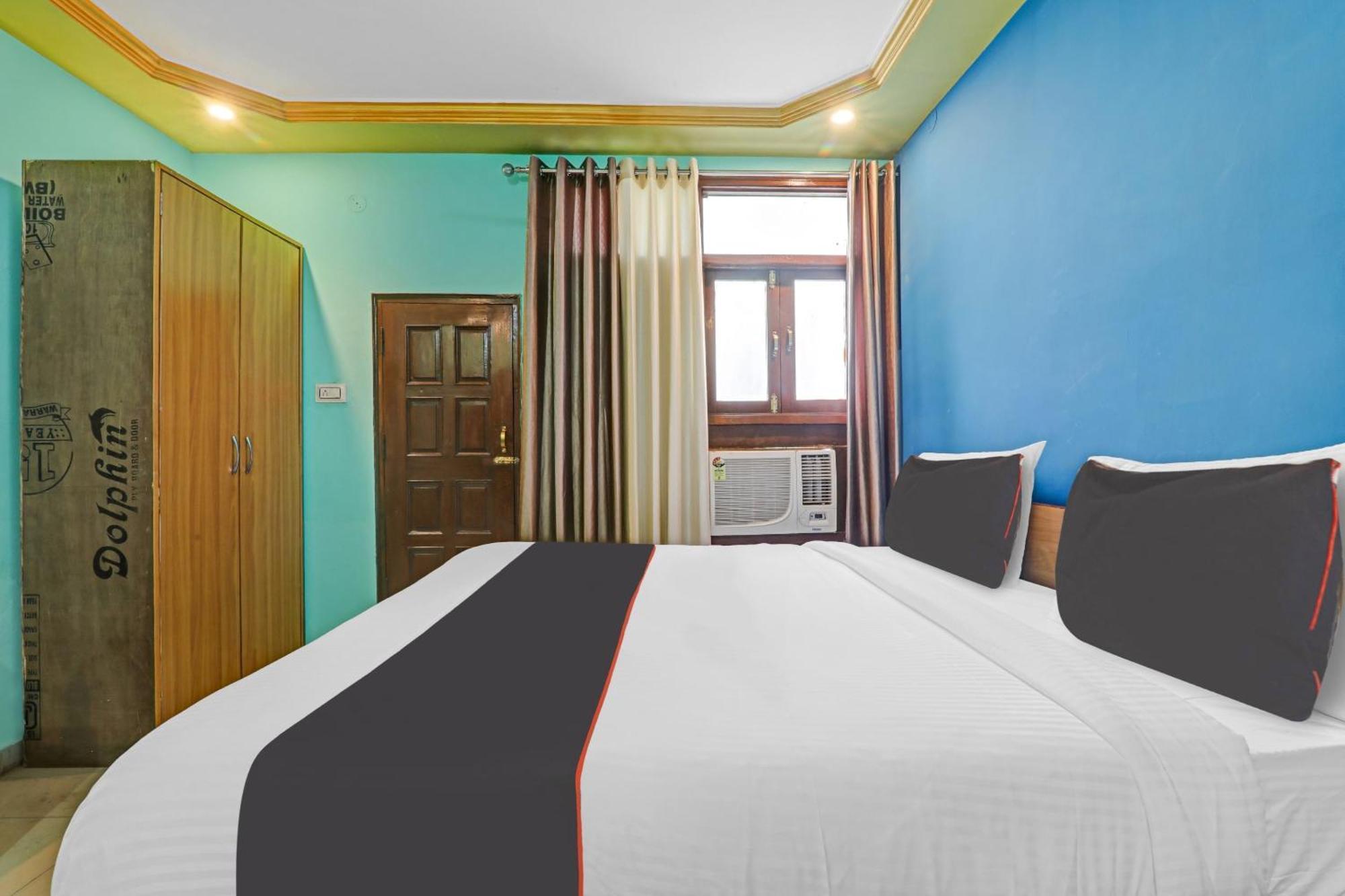 Hotel Collection O Premier Near Hazratganj Lucknow Exterior foto